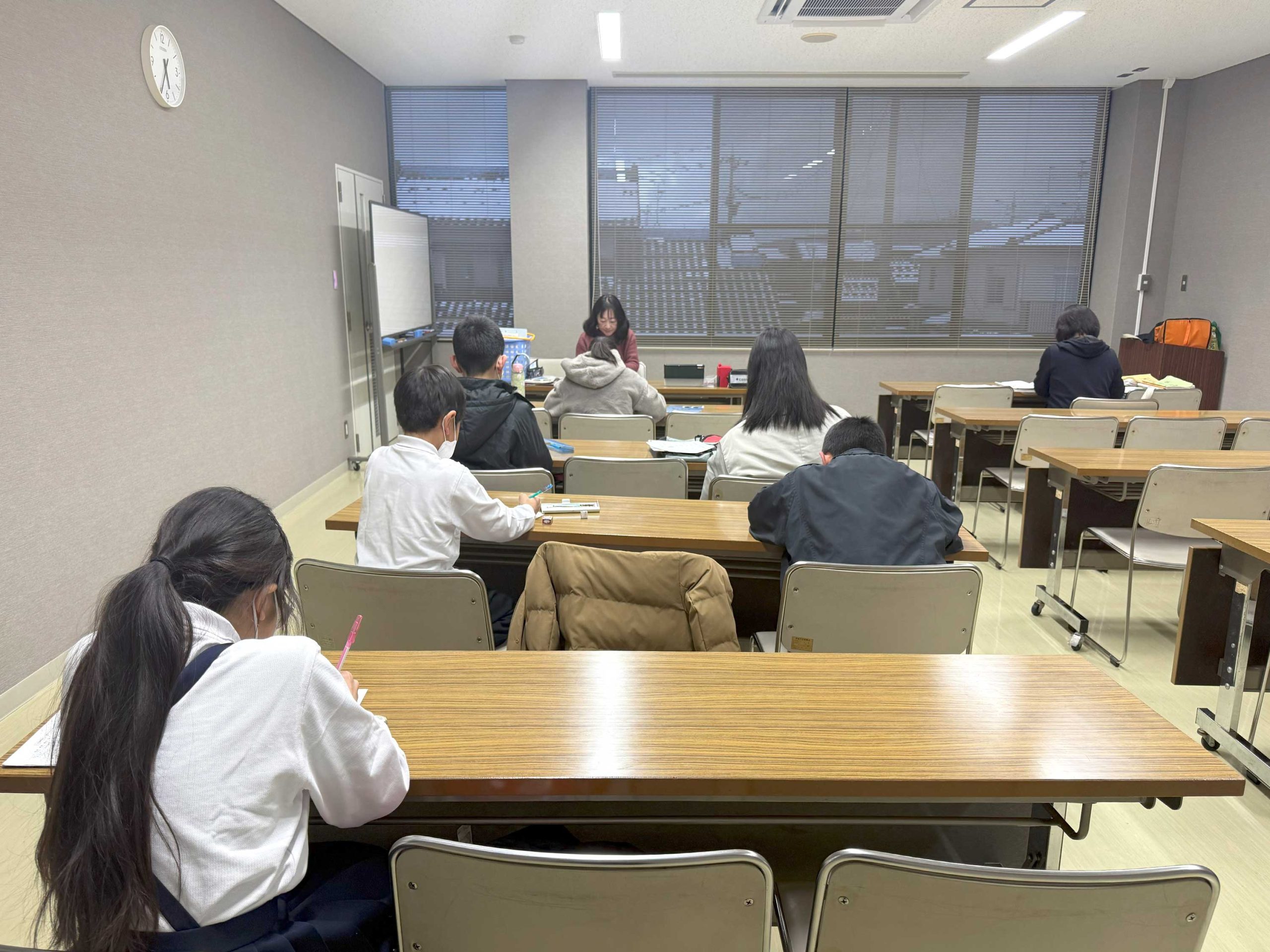 レッスル開催教室　学研サンライフ教室　勉強風景