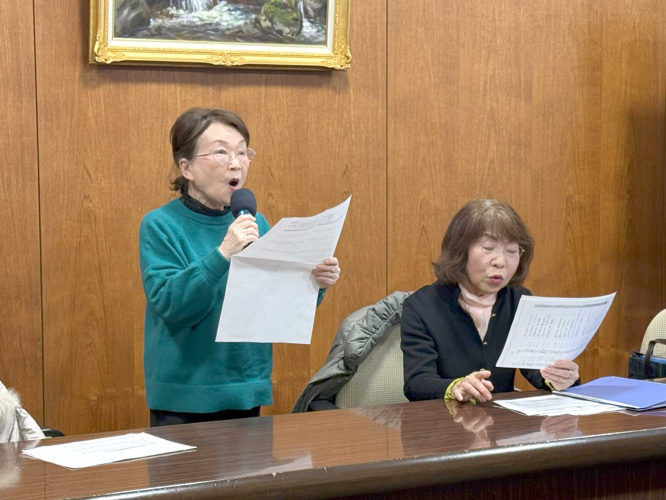 レッスル開催教室　コスモス歌謡サークル　発声練習